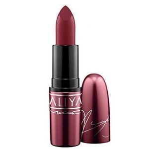 MAC COSMETICS Aaliyah Lipstick “More Than a Woman” - LIMITED EDITION 💋